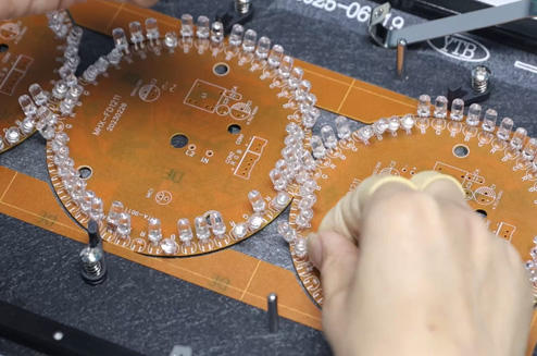 PCB assembly manufacturers in China