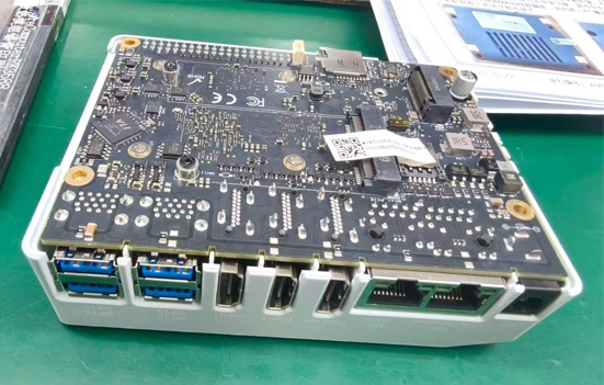 Thermal Design and PCB Assembly for Industrial-Grade Edge Servers