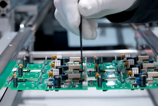 Precision PCB Assembly for Robotic Servo Drive Boards